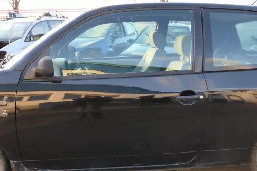 VW Lupo Seat Arosa Tür vorne links Fahrertür schwarz L041 (mechanischer FH 15227 (152275)