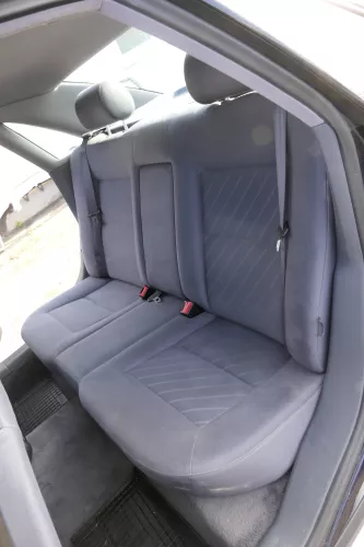 Audi A8 4D Avant Sitz Rückbank Rücksitzbank hinten Ski aquablau 