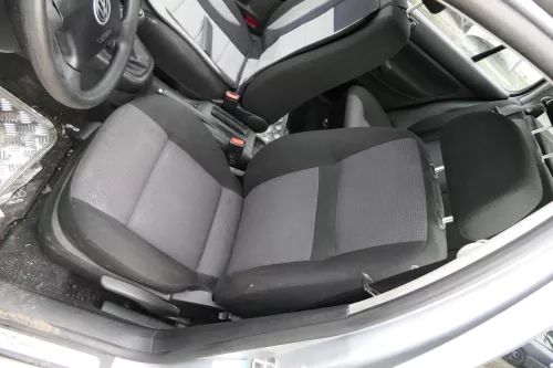 VW Golf 4 Bora Sitz vorne links Fahrersitz 4/5-Türer Q211  SHZ