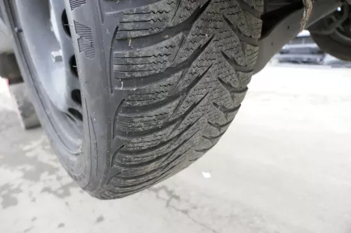 VW Passat 3C CC Golf Reifen Winterrreifen M&S 205/55 R16 91H Felgen 4-6mm (152709)