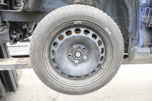 VW Passat 3C CC Golf Reifen Winterrreifen M&S 205/55 R16 91H Felgen 4-6mm (152709)