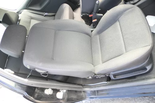 VW Polo 6N2 Seat Ibiza 6K Sitz vorne rechts Beifahrersitz 2/3-Türer AIrbag