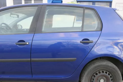 VW Golf 5 V 1K Tür mit Türrahmen hinten links 4/5-Türer blau laserblue LC5J