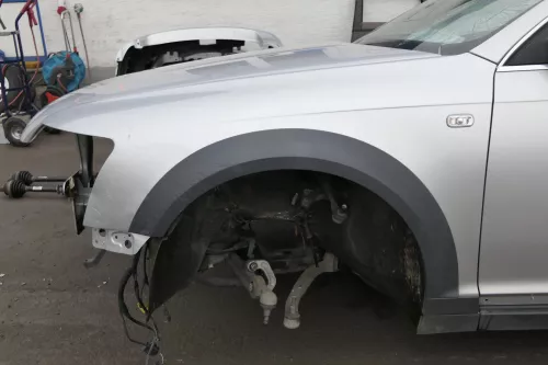 Audi A6 4F C6 Kotflügel vorne links grau LY7W Allroad Quattro 4F0821103E +Leiste