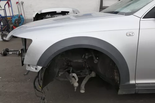 Audi A6 4F C6 Kotflügel vorne links grau LY7W Allroad Quattro 4F0821103E +Leiste (152943)