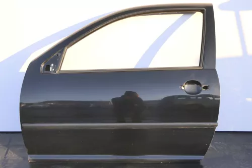 VW Golf 4 Tür vorne links Fahrertür 2/3-Türer schwarz L041 uni (153120)