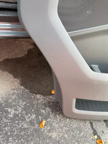 VW Crafter 7C MAN TGE Türverkleidung Verkleidung Tür vorne links grau  (153150)