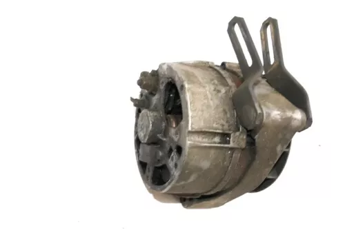 Audi 80 100  Lichtmaschine 063903017 X 035903015A 035 903 015 A (153249)