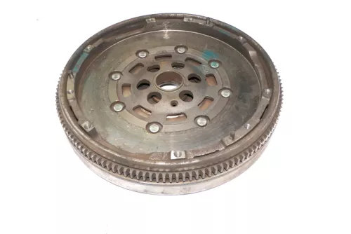 VW Touran Golf 5 Schwungrad Zweimassenschwungrad BLS BXE BKC BRU 1.9 TDI 228mm (153402)