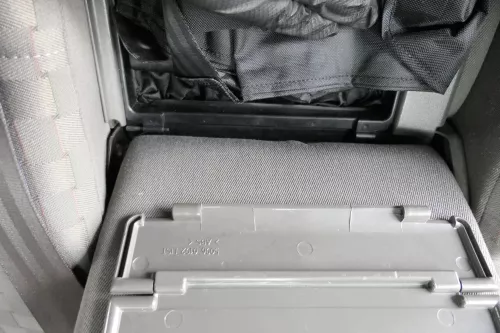 Audi A6 4B Avant Kombi Rückbank Rücksitzbank Sitz Rücksitz 3 Punkt swing dunkelg (153947)