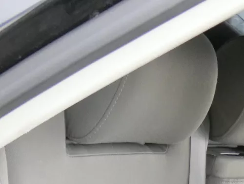 Audi A4 B5 A6 4B Kopfstütze hinten rechts oder links grau dunkelgrau swing  (153950)