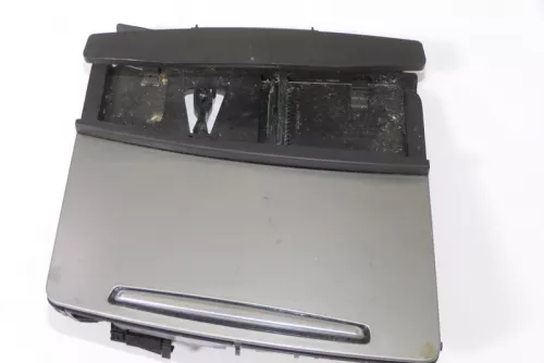 Audi A6 4F Aschenbecher vorne  Mitteltunnel  (154356)