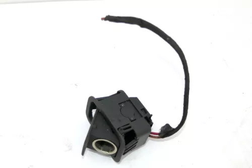 Audi A6 4B VW 12 Volt V Anschluß 4B0925071A VW AUDI Wohnwagen Strom  (154742)