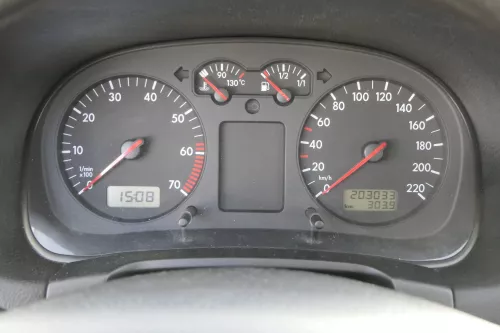 VW Golf 4 Tacho Tachometer Kombiinstrument 203.000km 1J0920802 1,4 16V 75PS 55kw