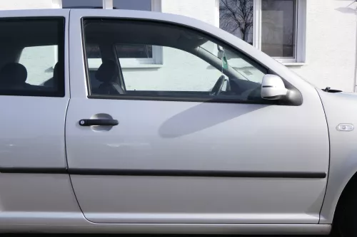 VW Golf 4 Tür vorne rechts Beifaahrertür 2/3-Türer silber grau LB7Z ohneAnbaute (155188)