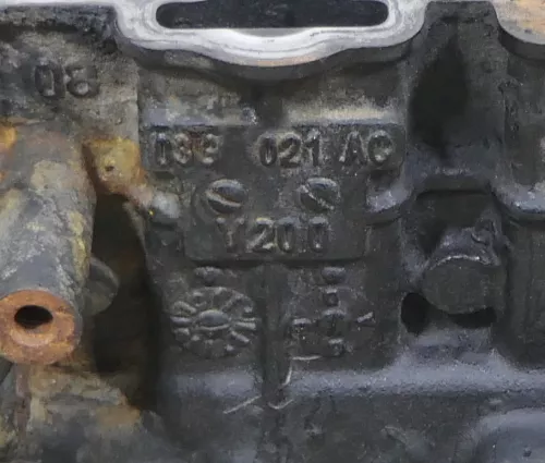 VW Passat 3C Motorblock Motor 2,0 TDI 103kw BMP 140PS NUR BLOCK  (155636)