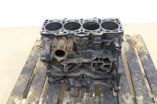 VW Passat 3C Motorblock Motor 2,0 TDI 103kw BMP 140PS NUR BLOCK  (155636)