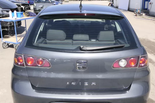 Seat Ibiza 6L Heckklappe Klappe hinten Kofferraumklappe grau LS7Z ohneBremsleuch (155688)