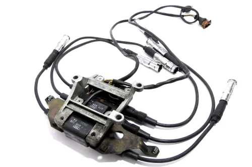 Audi A6 4A A8 4D 2,8 2,6 Benziner Zündspule 078905101A ABC AEJ + Kabel (155786)