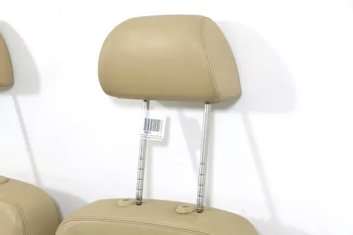 VW Passat 3B 3BG Kopfstütze Sitz Sitze vorne rechts oder links beige sonne Leder (155904)