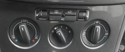 VW Golf 5 Eos Steuergerät Klimaanlage Klimabedienteil 1K0820047HC /HN Heizung (155988)