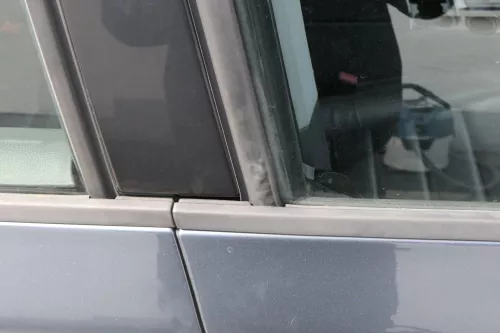 VW Touareg 7L Tür Beifahrertür vorne rechts grau LD7U - ohne Anbauteile (156015)