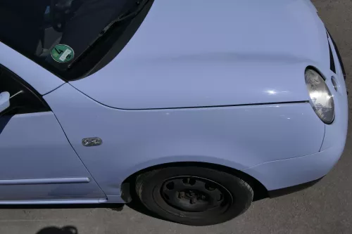 VW Lupo 6X Kotflügel vorne rechts grau blau LR5D - Delle (156302)