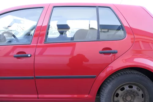 VW Golf 4 1J Limousine Tür hinten links rot LP3G (KEINkombi) (156321)