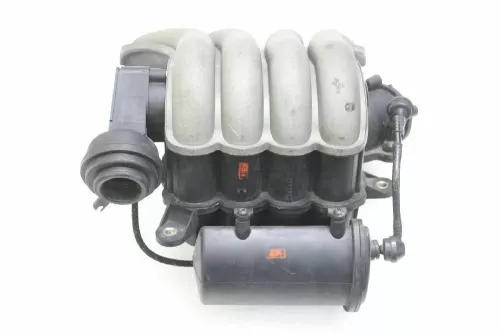 VW Passat 3B Audi A4 Ansaugbrücke Motor 2,0 85kw ALT 1,6 06B133213T / J (156351)