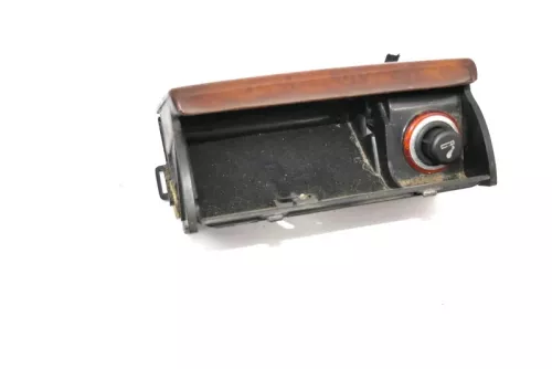 VW Passat 3BG Aschenbecher Zigarettenanzünder vorne Dekor Holz optik 93G (156654)
