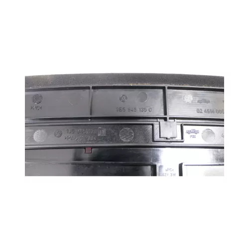 VW Passat 3B Limousine dritte Bremsleuchte 3. Bremslicht 1J5945121D Bora  (156767)