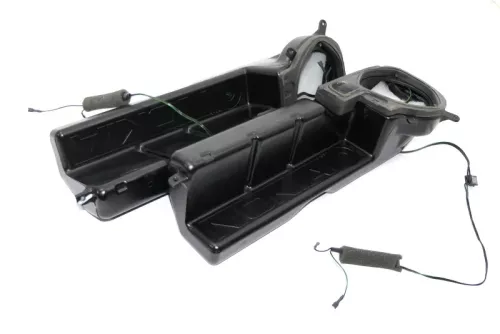 Audi A8 4D Box Lautsprecher Halter Nokia 4D0035381 vorne links + rechts (156776)
