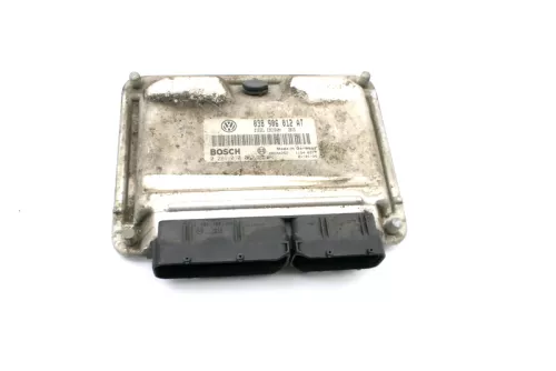 Seat Leon Toledo 1M Steuergerät 1,9 TDI 81kw 110PS ASV Motor 038906012AT (156783)