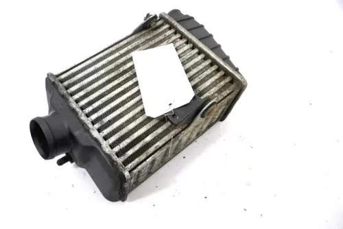 VW Passat 3A 35i Ladeluftkühler Ladeluft Kühler 3A0145805A AFN 1Z (156984)