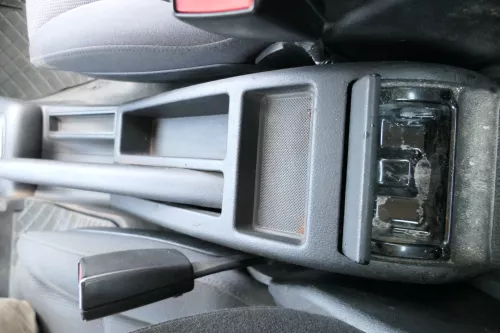 Audi A3 8L Mitteltunnel hinten Verkleidung um Handbremse Konsole schwarz (157004)