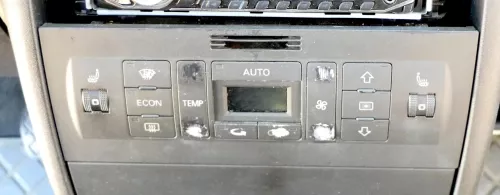 Audi A3 8L Facel Steuergerät Klimaanlage Klimabedienteil 8L0820043J Climatronic