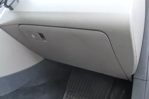 VW Passat 3C Handschuhfach Handschuhfachdeckel Deckel Klappe latte macchiato bra (157091)