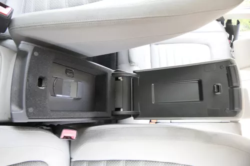 VW Passat 3C Mittelarmlehne Armlehne Fach original komplett grau classicgr Stoff (157201)