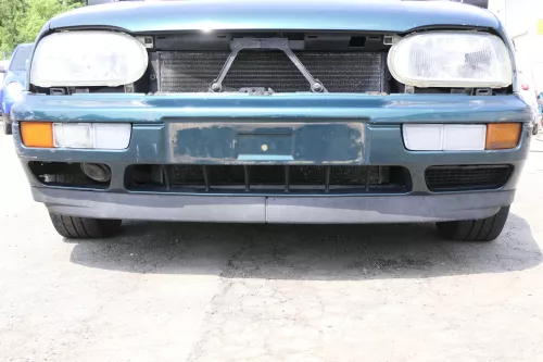 VW Golf 3 auch Cabrio Stoßstange vorne Stoßfänger vorn grün LC6P lackiert