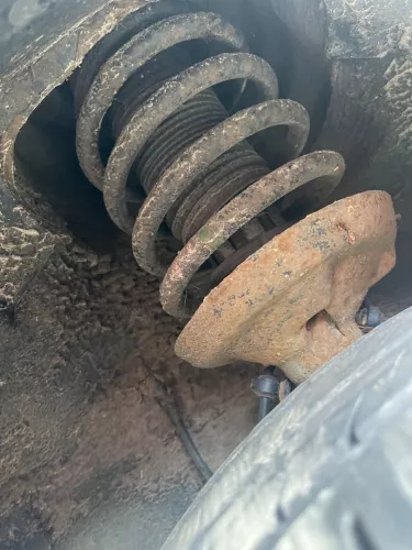 1x VW Golf 3 1H Syncro Allrad Federbein Stoßdämpfer vorne rechts oder links  (157291)
