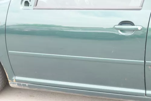 VW Golf 4 Bora Tür vorne links Fahrertür 4/5-Türer+ Kombi Avant grün LC6M (157461)
