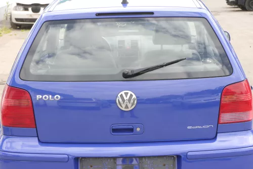 Polo 6N2 Heckklappe Klappe hinten Kofferraumklappe blau LA5C surfblue Scheibe (157475)