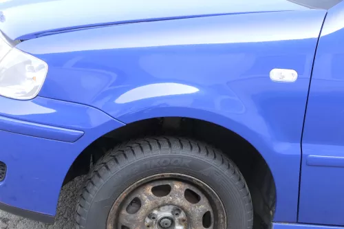 VW Polo 6N2 Kotflügel vorne links blau LA5C indigoblau (bis auf den Schweller) R (157477)