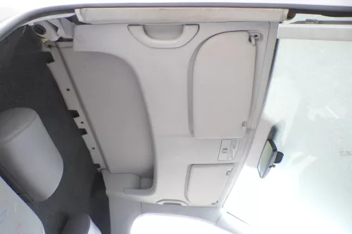 VW Caddy 2k Himmel Decke Dachhimmel Dach oben grau vorne Ablagefach Staubehälter (157687)