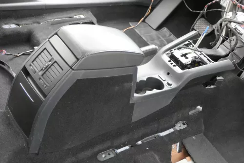 Octavia 1Z Mittelarmlehne Armlehne Lehne Mitte verschiebar nachrüsten Leder (157829)