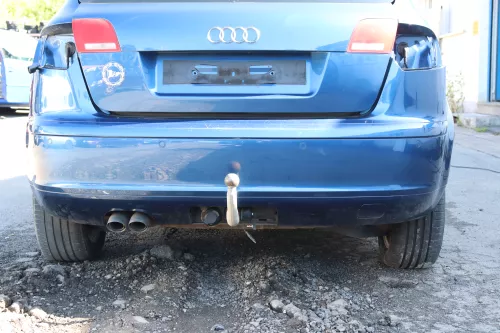 Audi A3 8P Stoßstange Stoßfänger hinten 4/5-Türer blau LZ5C AHK PDC (157962)