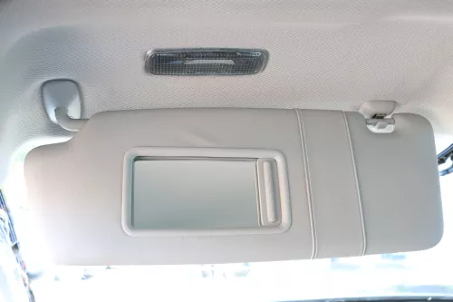Audi A3 8P Sonnenblende links vorne 8P0857551A 9V4 silber grau beleuchtet (157966)