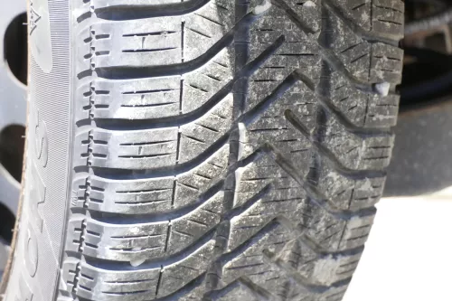 4x VW Passat 3C Golf Reifen Winterrreifen M&S 205/55 R16 91H Felgen 6-8mm (158281)