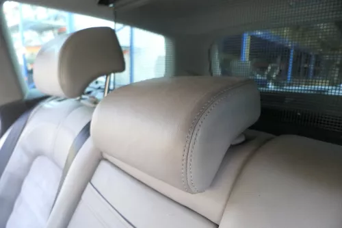 VW Passat 3C Kopfstütze Sitz hinten in Mitte mittig Leder latte macchiato braun (158285)