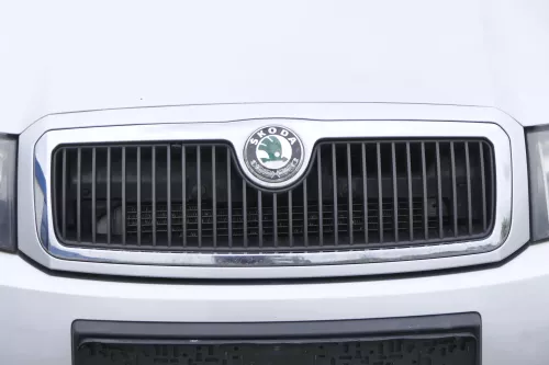 Skoda Fabia 6Y Motorhaube KLappe vorne silber grau LF7T + Grill (158337)